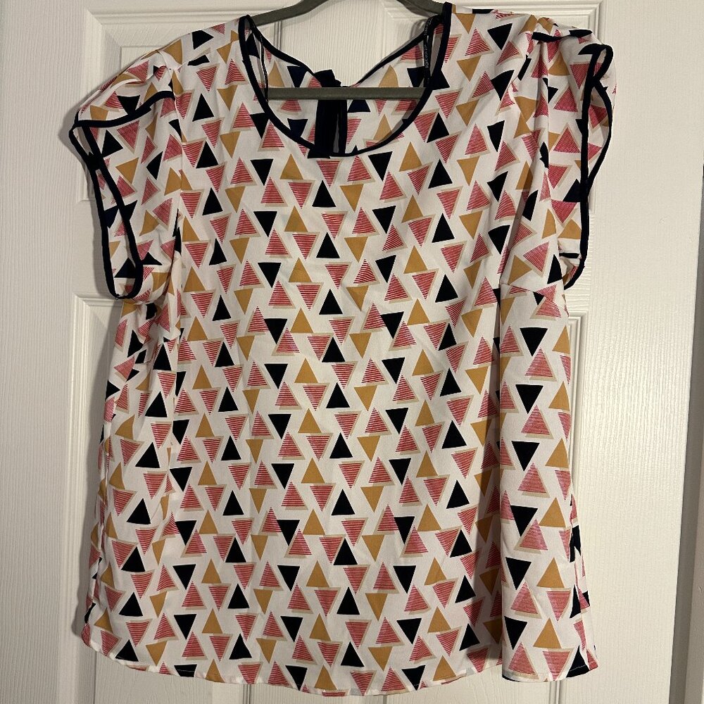 Forever21 Geometric Bow tie-back Business Casual Top 2X